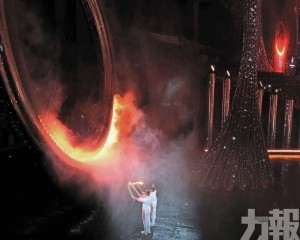 共同點燃全運會主火炬