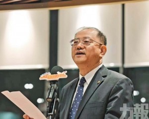 與傳媒共話發展