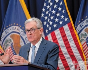 八成專家看好12月續減息