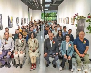 Lily彩繪澳門藝術展在琴舉辦