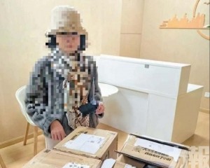 女子郵寄四隻總值500萬名錶被追回