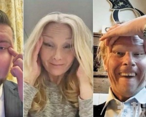 右翼議員集體「瞇瞇眼」