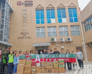 探訪長者病患贈物資