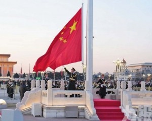 民眾不畏低溫迎新年