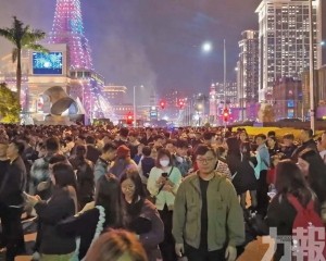 促完善散場人潮及交通疏導方案