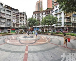 三盞燈：一座地標的僑鄉記憶