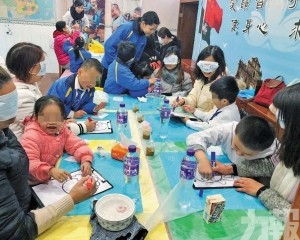 倡雙職家庭實踐「高品質陪伴」