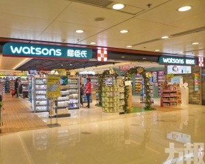 澄清未就電訊或零售資產交易作決定