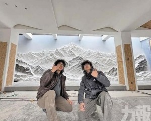 地盤浮雕走紅 逾500人求拜師