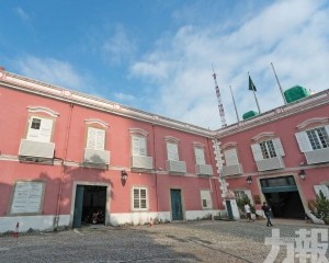 副警長遭撤職及被判刑兩年半