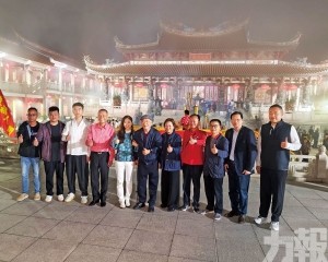 媽祖誕祈福萬人空巷