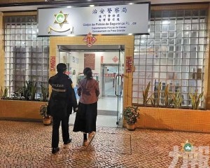 涉妨害道路運輸安全罪被捕