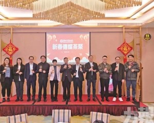 續致力完善勞動保障體系