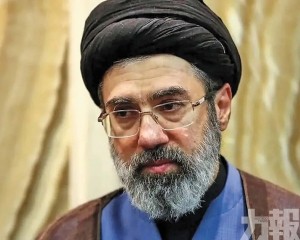 選定哈梅內伊次子接任最高領袖