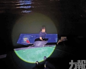 海關打擊偷渡截一艇一人