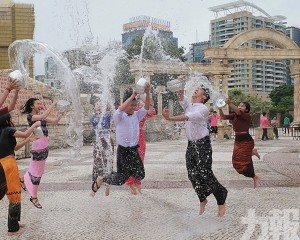 冀凝聚僑心振興社區經濟