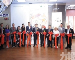 八十佳作匯聚中西技法