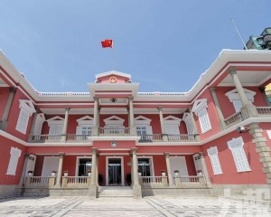 國務院免去戴建業經財司長職務