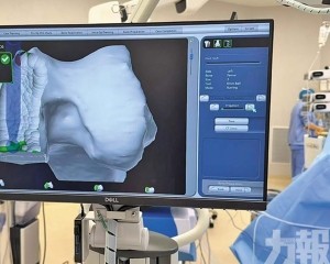澳首例機器人輔助膝關節單髁置換術完成