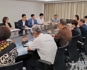 跟進補貼情況及敦促調整油品價格