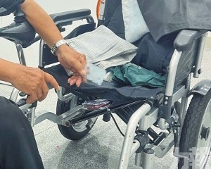 旅客坐墊夾層暗藏29台舊手機