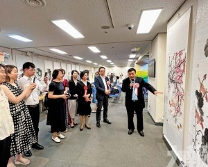 追嶺南文脈促中日藝苑交流