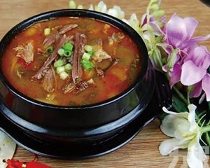 官媒推狗肉湯蔘雞湯消暑
