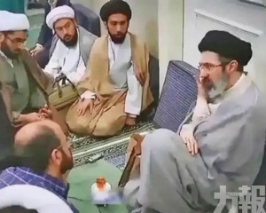 伊朗公布最高領袖畫面