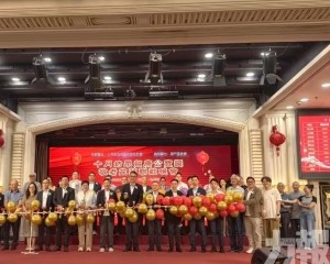 十月坊眾賀康公寶誕敬老聯歡會舉行