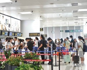 旅客吞吐249.2萬人次