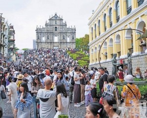 比較基數降低助反彈