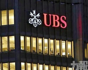 年內料兩度升25基點