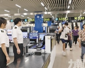 累計驗放旅客逾1.4億