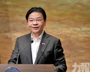 折合年薪約2,200萬港元