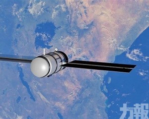 已進入地球軌道