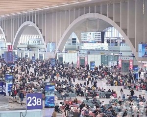 外籍旅客增逾三成