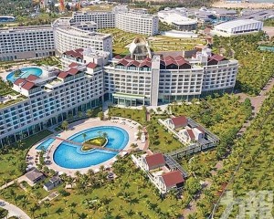 富國島科羅娜與下龍皇家承壓