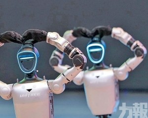 小摩目標價看300元