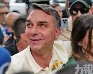 博索納羅之子領先