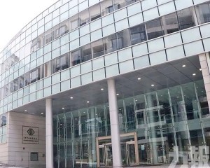 不良貸款比率按月持平於4.4%