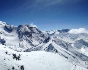 法國阿爾卑斯山區接連發生雪崩