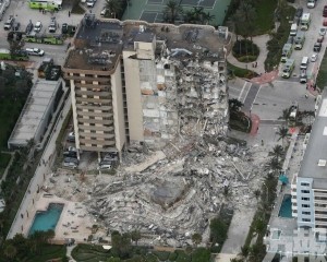 邁阿密海景公寓坍塌99人恐遭活埋