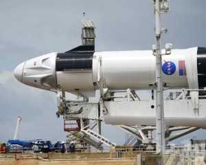​SpaceX將送首個平民機組上太空