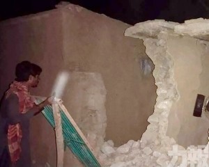 巴基斯坦南部地震至少15人死