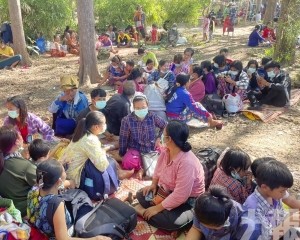 約700民眾逃往泰國避難