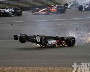 周冠宇F1英國站遭遇嚴重事故