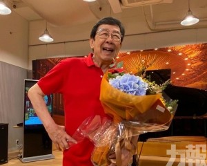 90歲胡楓確診新冠肺炎