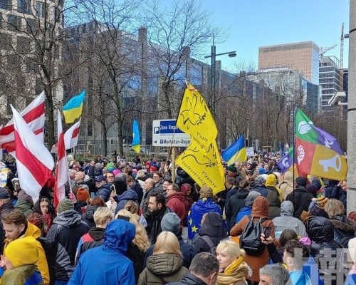 數千人上街聲援烏克蘭