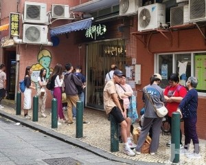 政府多措並舉全力推動社區經濟