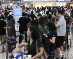 中國遊客怨服務品質變差
